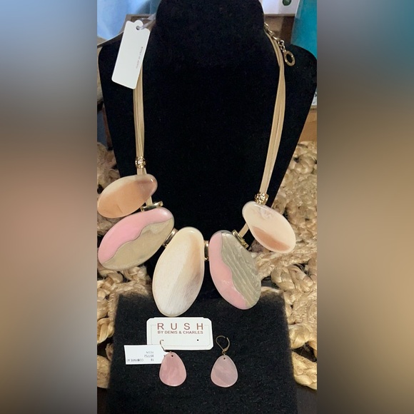 Rush by Denis & Charles Statement Necklace and Matching Earrings. Multi-Colored - Picture 5 of 5